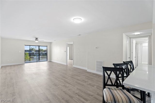 4707 Santa Barbara BLVD 4, Cape Coral, FL 33914