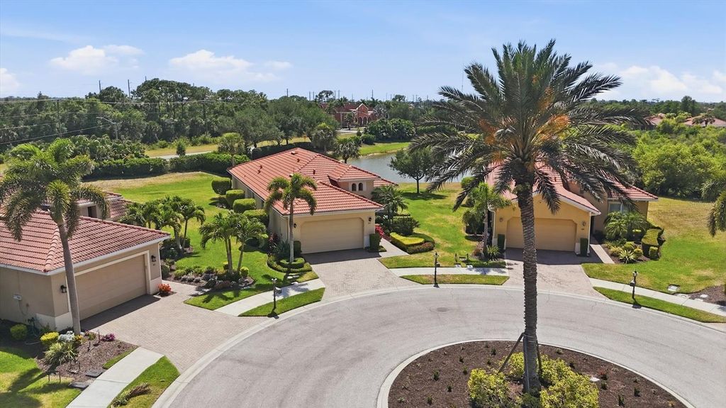 Image 1 of property listing at 345 SAVONA WAY, North Venice, FL 34275