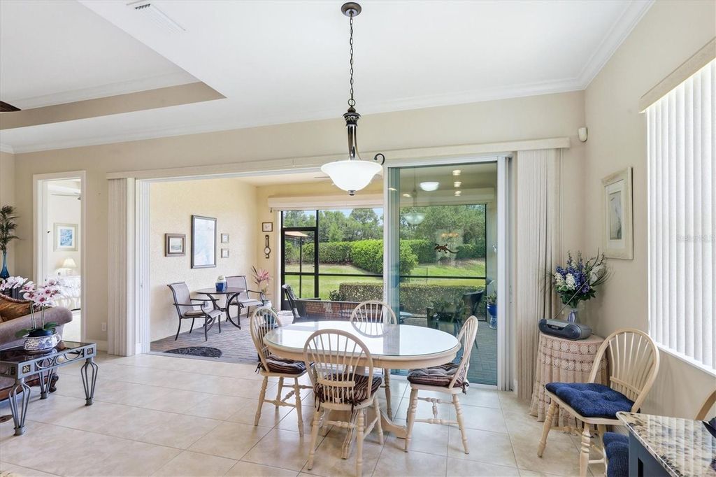 Image 16 of property listing at 345 SAVONA WAY, North Venice, FL 34275
