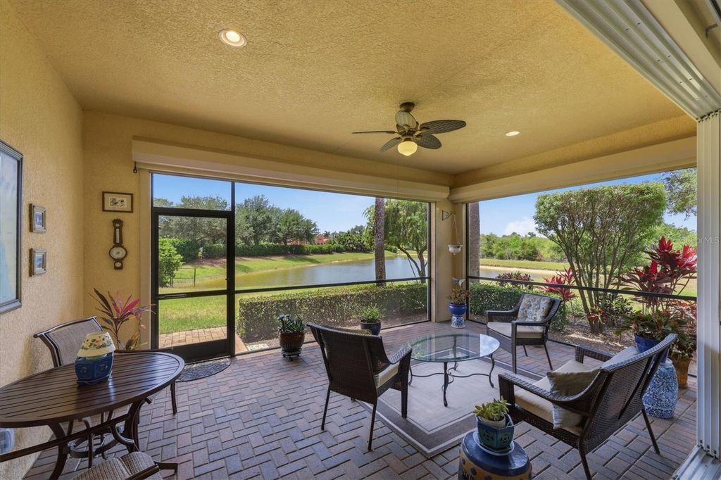 Image 18 of property listing at 345 SAVONA WAY, North Venice, FL 34275