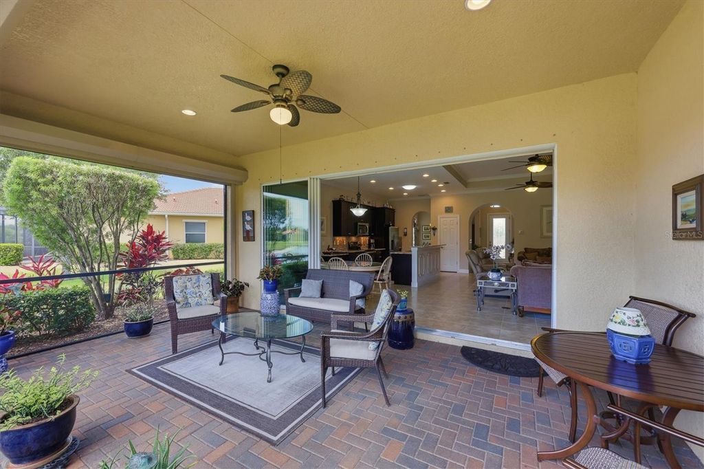 Image 33 of property listing at 345 SAVONA WAY, North Venice, FL 34275