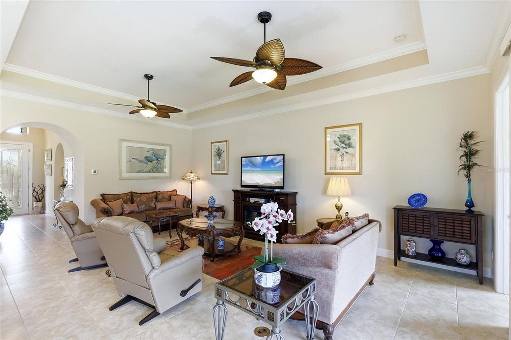 Image 36 of property listing at 345 SAVONA WAY, North Venice, FL 34275