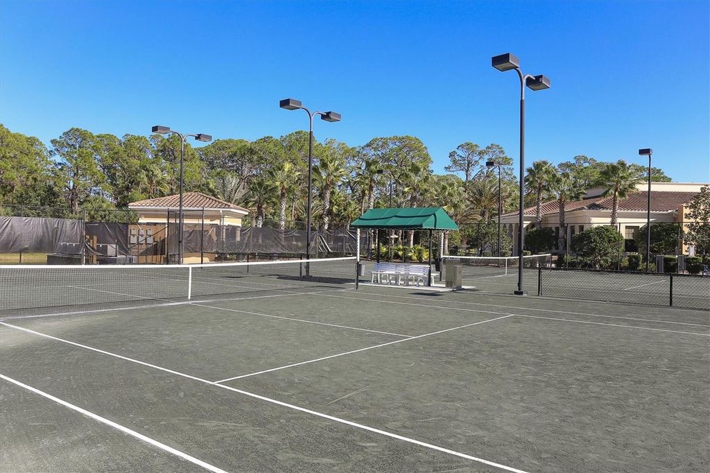 Image 88 of property listing at 345 SAVONA WAY, North Venice, FL 34275