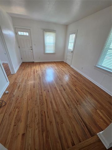 807 N THORNTON AVENUE 807, Orlando, FL 32803