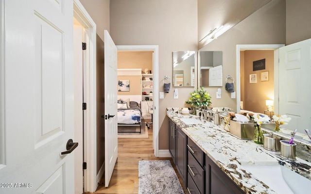 40722 N HARBOUR TOWN Court, Anthem, AZ 85086