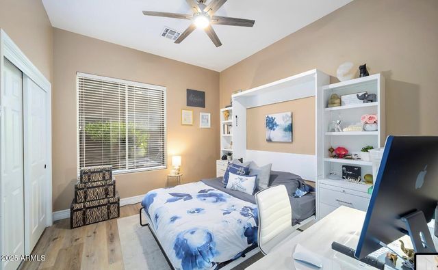 40722 N HARBOUR TOWN Court, Anthem, AZ 85086