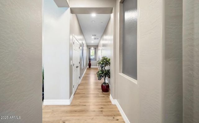 40722 N HARBOUR TOWN Court, Anthem, AZ 85086