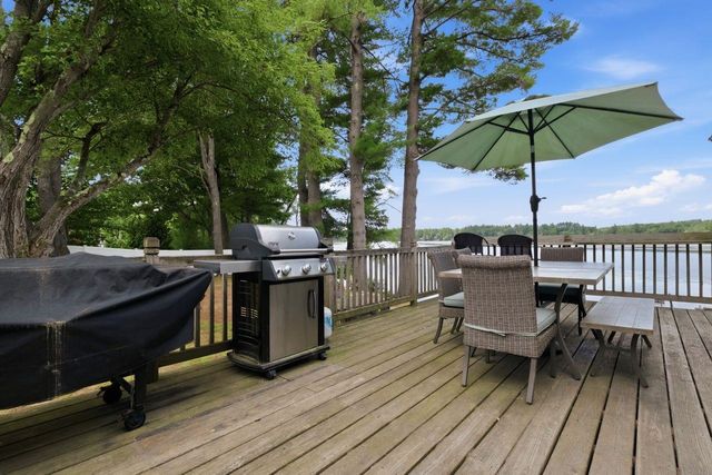 10 Silver Lake Drive, Belmont, NH 03220