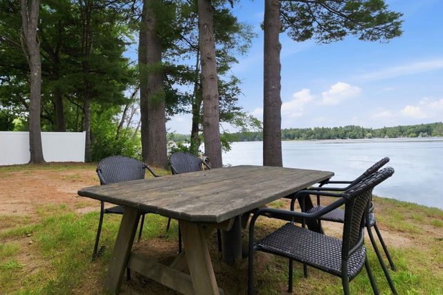 10 Silver Lake Drive, Belmont, NH 03220