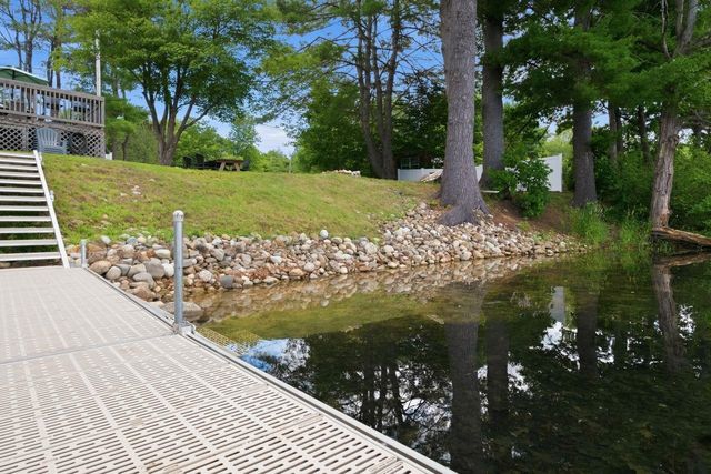 10 Silver Lake Drive, Belmont, NH 03220
