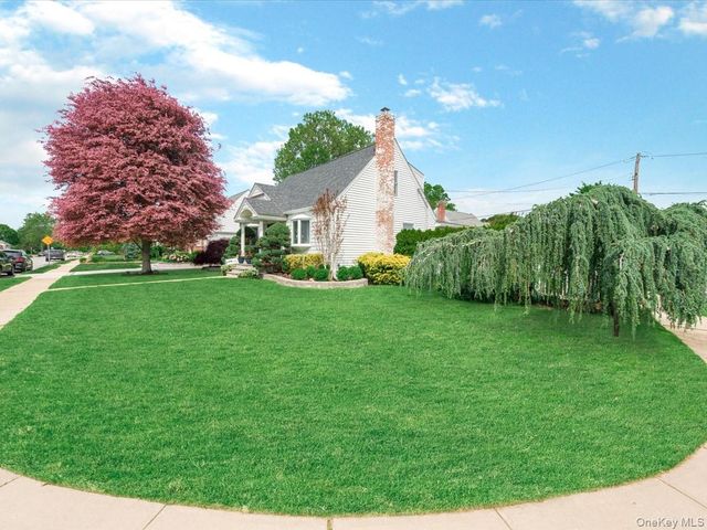 56 Columbine Avenue, Merrick, NY 11566