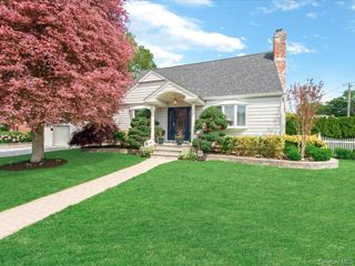 56 Columbine Avenue, Merrick, NY 11566
