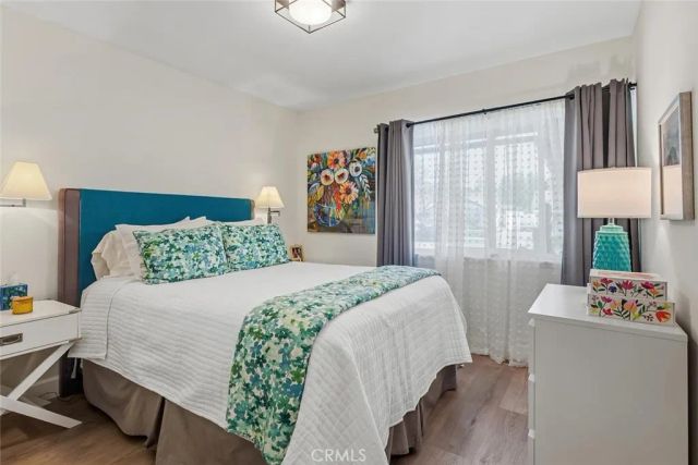 22240 Hart, Canoga Park, CA 91303