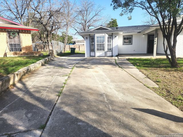 6143 Topcroft, San Antonio, TX 78238