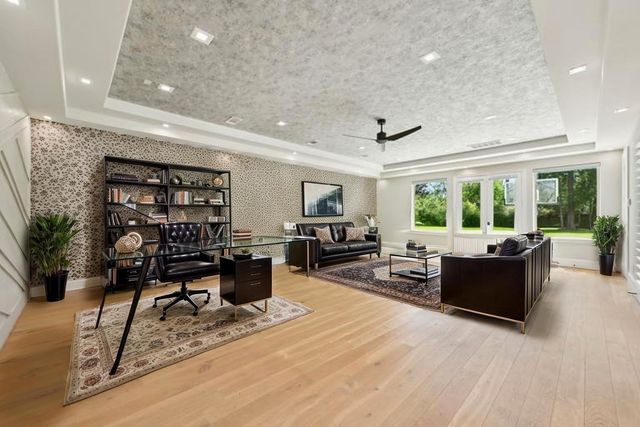 2102 Countryshire Lane, Richmond, TX 77406