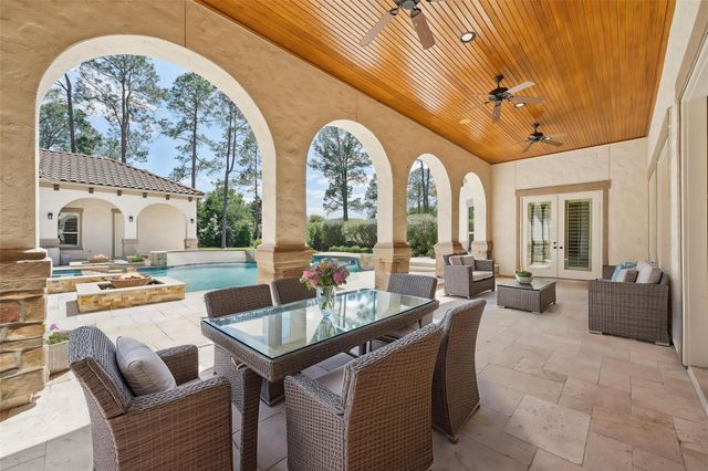 2102 Countryshire Lane, Richmond, TX 77406