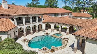2102 Countryshire Lane, Richmond, TX 77406
