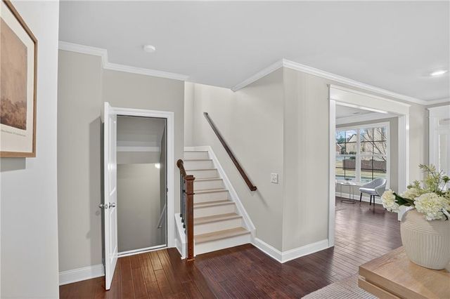 490 Brookwood Estates Drive, Alpharetta, GA 30005