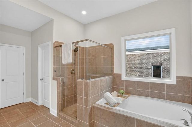 490 Brookwood Estates Drive, Alpharetta, GA 30005