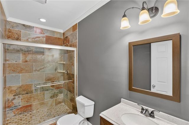 490 Brookwood Estates Drive, Alpharetta, GA 30005