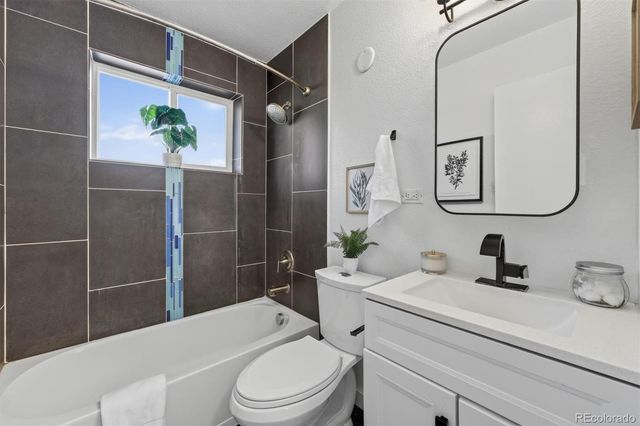 3652 Locust Street, Denver, CO 80207