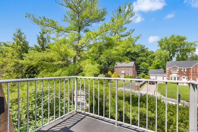 408 Carpenter Avenue 2, Newburgh, NY 12550