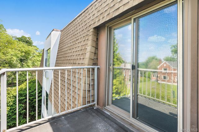 408 Carpenter Avenue 2, Newburgh, NY 12550
