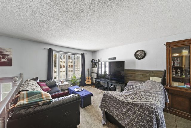 2375 Windemere Drive, Jackson, MI 49202