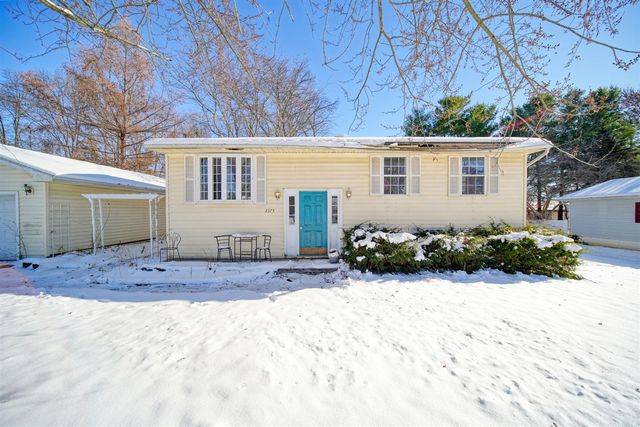 2375 Windemere Drive, Jackson, MI 49202