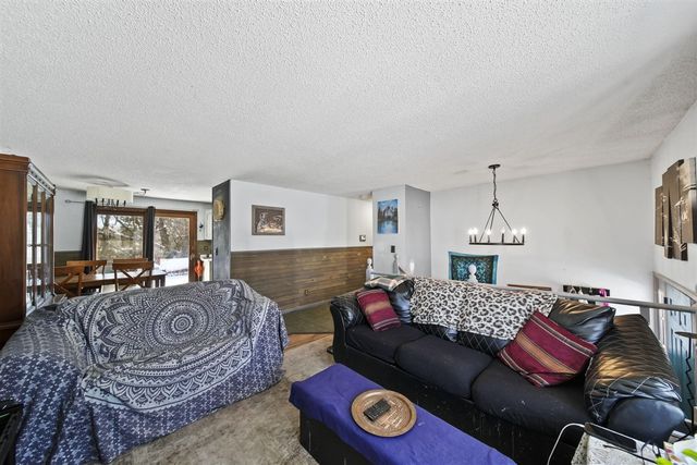 2375 Windemere Drive, Jackson, MI 49202