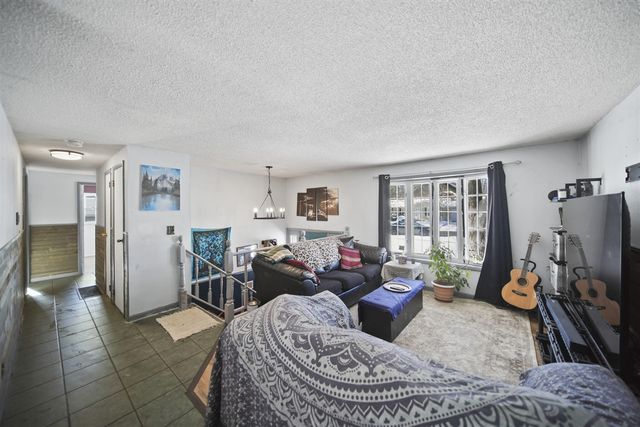 2375 Windemere Drive, Jackson, MI 49202