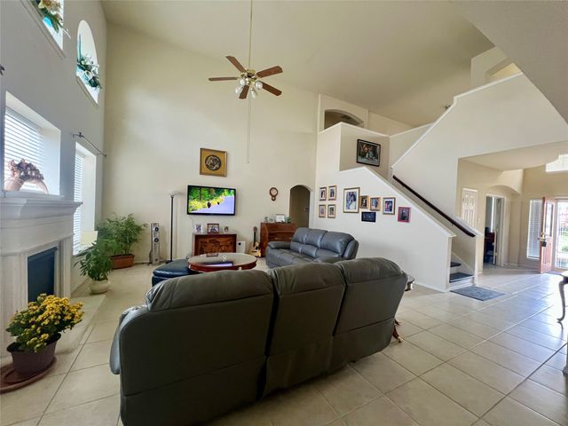 5501 Coronation Drive, Arlington, TX 76017