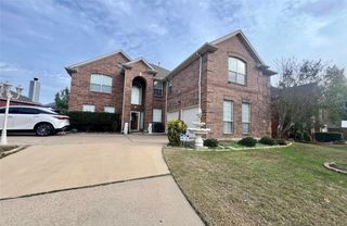5501 Coronation Drive, Arlington, TX 76017