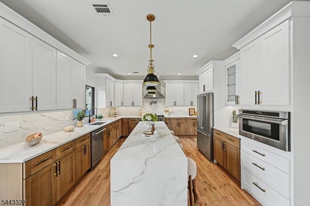 10 Shawnee Rd, Cranford Twp., NJ 07016