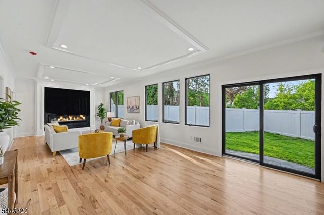 10 Shawnee Rd, Cranford Twp., NJ 07016