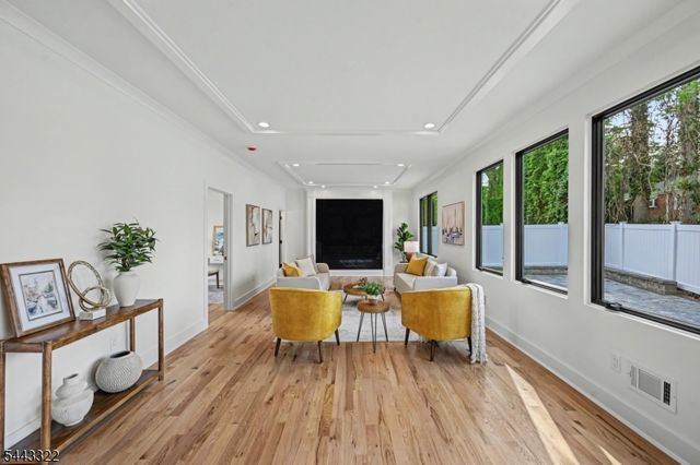 10 Shawnee Rd, Cranford Twp., NJ 07016