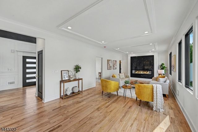 10 Shawnee Rd, Cranford Twp., NJ 07016