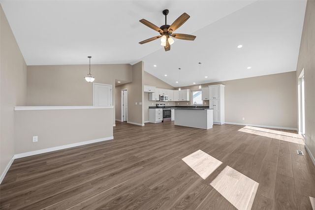803 Indigo Drive, Palo, IA 52324