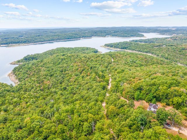 120 Quellhorst Drive, Isabella, MO 65676