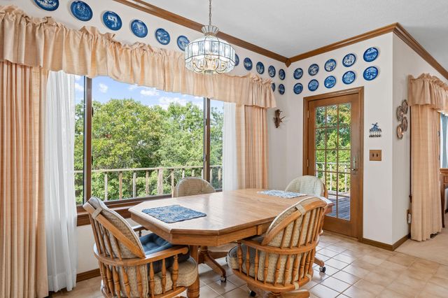 120 Quellhorst Drive, Isabella, MO 65676