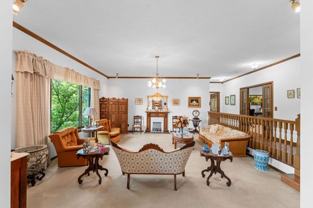 120 Quellhorst Drive, Isabella, MO 65676