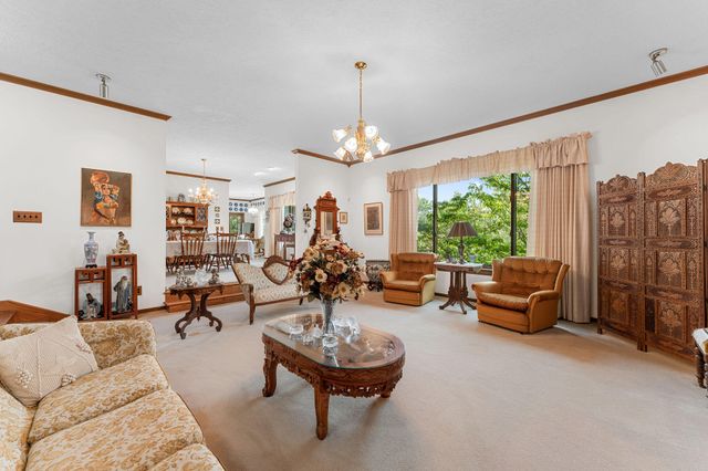 120 Quellhorst Drive, Isabella, MO 65676