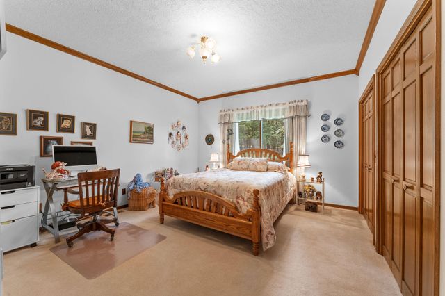 120 Quellhorst Drive, Isabella, MO 65676