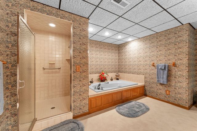 120 Quellhorst Drive, Isabella, MO 65676