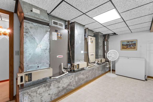 120 Quellhorst Drive, Isabella, MO 65676