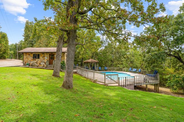 120 Quellhorst Drive, Isabella, MO 65676