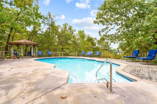 120 Quellhorst Drive, Isabella, MO 65676