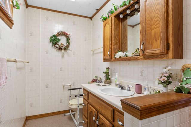 120 Quellhorst Drive, Isabella, MO 65676