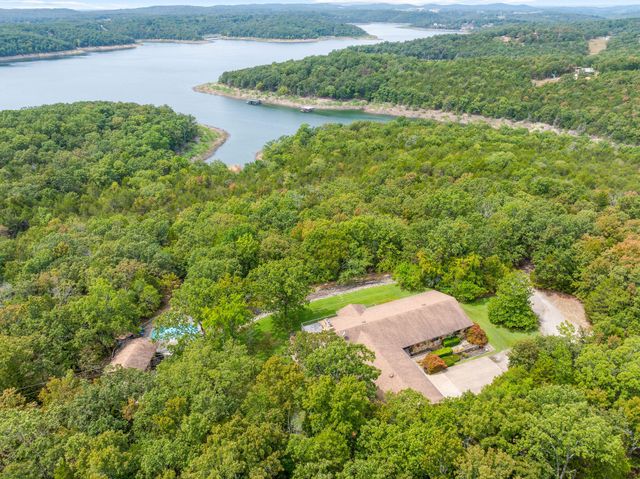 120 Quellhorst Drive, Isabella, MO 65676