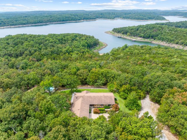 120 Quellhorst Drive, Isabella, MO 65676